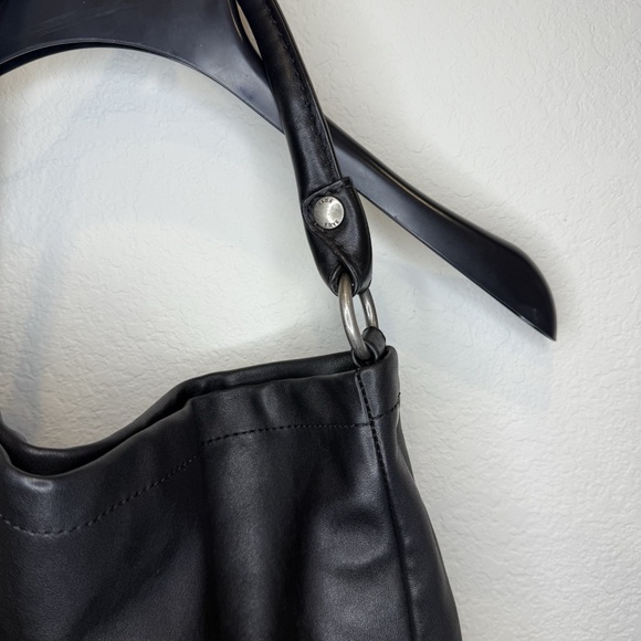 FRYE WOMEN'S MELISSA HOBO HANDBAG, POCKETS Black Missing Crossbody Strap - Picture 5 of 8